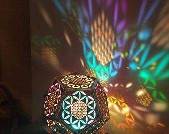 Flower of Life Lamp, Dodecahedran, Wood lamp, Morocco Lamp, Bedside Lamp, Modern Light, Desktop Lamp, Geometry, Nightlight