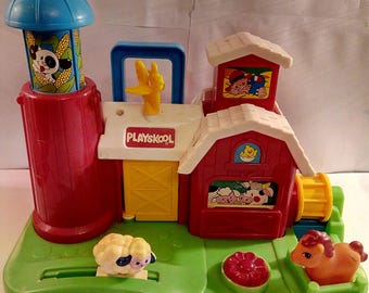 Vintage 1989 Playskool Activity Farm (Everything Still Works)