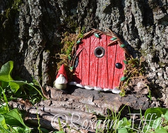 Enchanted Floral Garden - Gnome Gateway