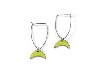 Little Boomerang Dangly Hoops