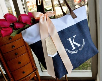 Pre-Order ONLY - Available April/May: Bridesmaid Tote Personalized (Qty. 1). Bridesmaid Zipper Bag. Monogram Tote Bag.
