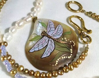 Dragonfly Necklace, Pearl Necklace, Mother of Pearl Shell Pendant. Freshwater Pearls, Golden and White Pearls, Statement Necklace