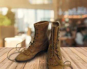 Vintage Justin Roper Lace Up Western Boot. Women’s size 7