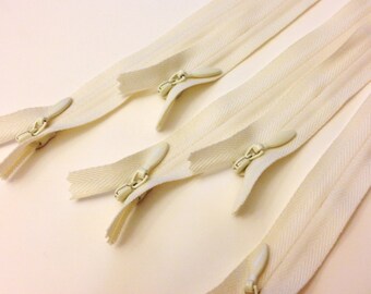 16 Inch conceal zippers, vanilla, Ten pcs - great for garments and pillow cases, YKK color 121