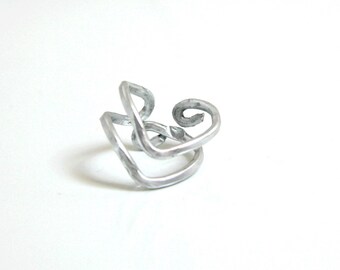 Modern V ring Silver - Aluminum