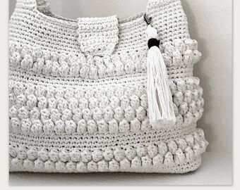 Crochet Purse with Tassel Pattern - Easy Crochet Bag - Crochet Handbag - Crochet Tote - CROCHET PATTERN- Crochet Patterns by Deborah O'Leary