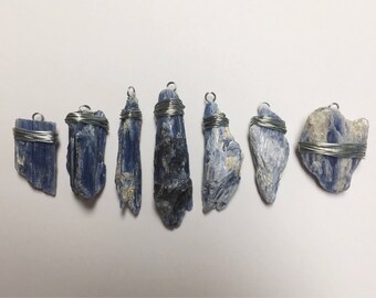 Wire-Wrapped Blue Kyanite Pendant