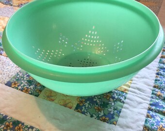 Vintage Green Tupperware Colander or Strainer