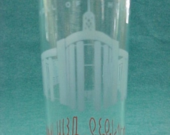 1939 New York World's Fair Glass Water 5 1/4" Hall of Shelter