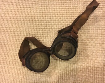 Steampunk Wilson Goggles