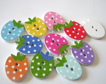 20 Strawberry Shaped Wood Two Hole Buttons, 16x12mm, Sewing Buttons, G1209