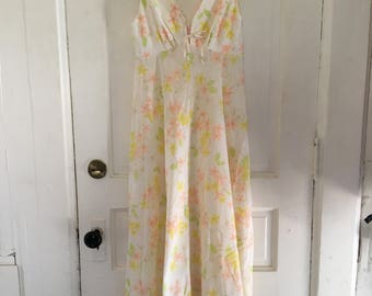 Vintage 1960s Floral Cotton Dress - Nightgown Style Soft Cotton Dress - Babydoll Maxi Dress