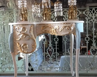 Vintage French provincial painted Kidney shaped Desk