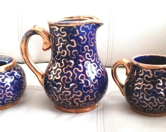 Vintage 1950's Teapot, creamer & sugar bowl - Sudlow's Burslem deep blue gold squiggles
