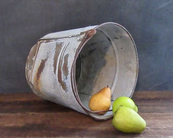 Vintage Rusty Metal Bucket, Metal Bucket Large, Galvanized Bucket, Rustic Metal Bucket, Farmhouse Decor, Rustic Decor Garden Bucket, Planter