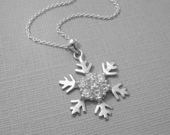 Snowflake Necklace, Silver Snowflake Necklace, Sterling Silver Snowflake Necklace, Winter Wedding Necklace, Bridesmaid Gift Necklace