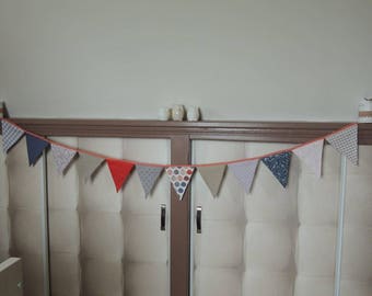 Bunting / flags
