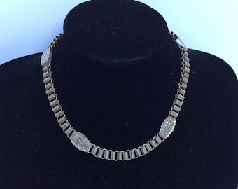 Beautiful Victorian Silver Collar/ Book Chain Necklace