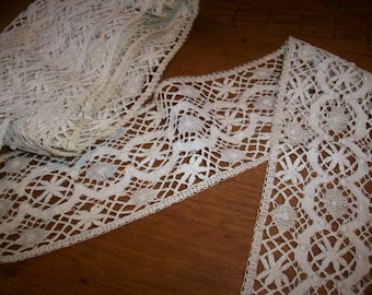 hand done lace antique lace 2 3/4" wide