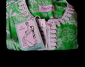 Vintage Evelyn Pearson Dressing Gown New with Tag vintage dress vintage nightgown 50s dressing gown 60s dressing gown designer lingerie robe