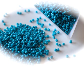 600 seed beads blue Peacock glass 2 mm