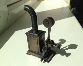 Play-Me Movie Projector Pencil Sharpener