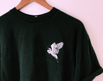 Cropped Grunge Black Cropped T-shirt with White Crane Graphics