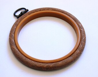 Flexi hoops, mini embroidery hoops, mini hoop art, supplies, embroidery hoops 3 1/2" 2 1/2" UK shop, embroidery supplies, sewing supplies
