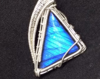 Bright Full Flash Labradorite Pendant