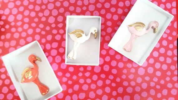 Flamingo Lapel Pin/Tropical Pin/Flamingos/Beach lover/tropical decor/tropical jewelry