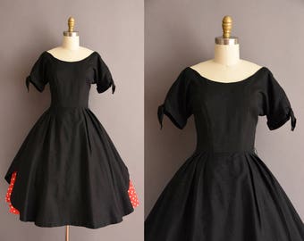 vintage 1950s black cotton full skirt red polka dot dress XS Small 50s New Look black vintage circle skirt