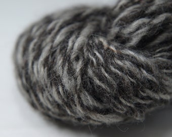 154 yards natural greys handspun yarn, 4 oz.