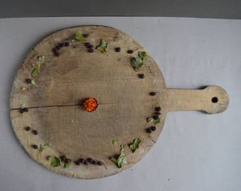 Antique rustic cutting board with food chopper - Bread board - Chopping board - Vintage wooden chopping board - Rustic kitchen decor.