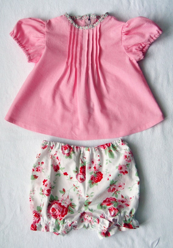 Items similar to Baby Girl's Pink and Floral Smock and Bloomers on Etsy