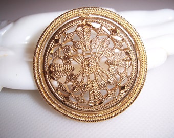Vintage Etched Monet Open Work Domed Pendant Brooch Pin