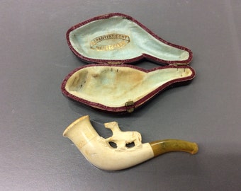 Vintage meerschaum horse tobacco pipe in case