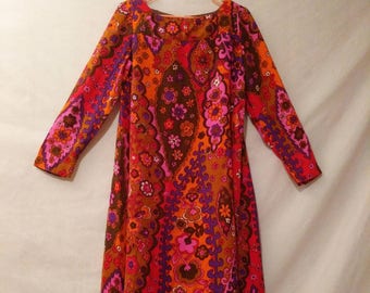 Vintage Psychedelic 1960's Shift Dress