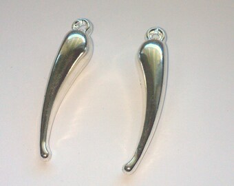 4 pendants Defense silver acrylic (47 (A)