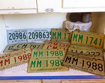 16 Vintage Metal Illinois License Plates B100