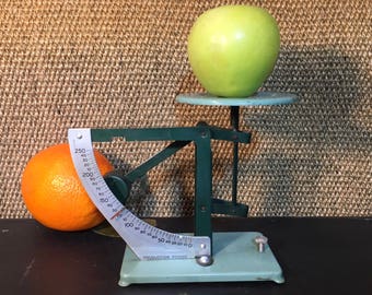 Vintage Scale Green Metal Postal Scale Post Office Letter Scale Collectible