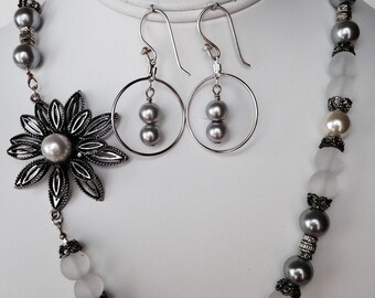 Vintage Romance Necklace
