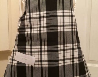 Tartan reversible pinafore