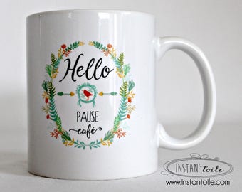 personalized mug "HELLO coffee break - Crown leaf green ochre brick"