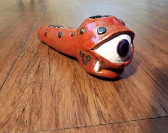 Monster Eye Ceramic Pipe