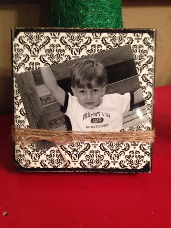 Rustic Wood Photo Frame with Decoupage Scrapbook Paper & Twine