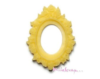Set of 2 ivory embellishment frames scrapbooking.*