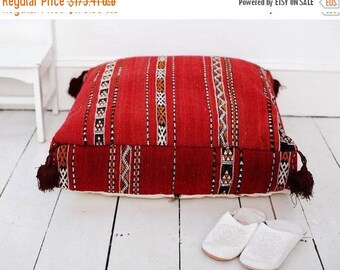 30% OFF Pouf Sale// 23''x23'' x 7'' Tribal Vintage Moroccan pouf, Red Berber pouffe, Floor cushion, Moroccan pouf, Floor pouf, Square Pouf