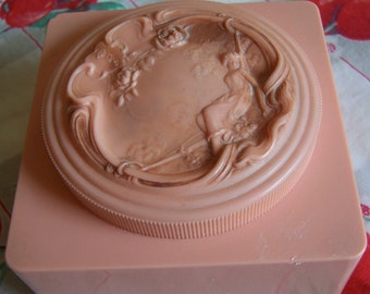 lovely pink evyan powder dish
