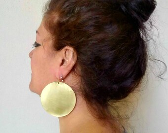 Big African earrings, large hoop earrings, disk earrings, ethnic earrings, dangle hook brass earrings, bohemian brass round earrings