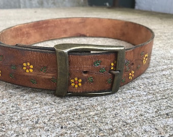 Flower hippy tooled leather floral brown belt vintage buckle boho bohemian 70s 1970s